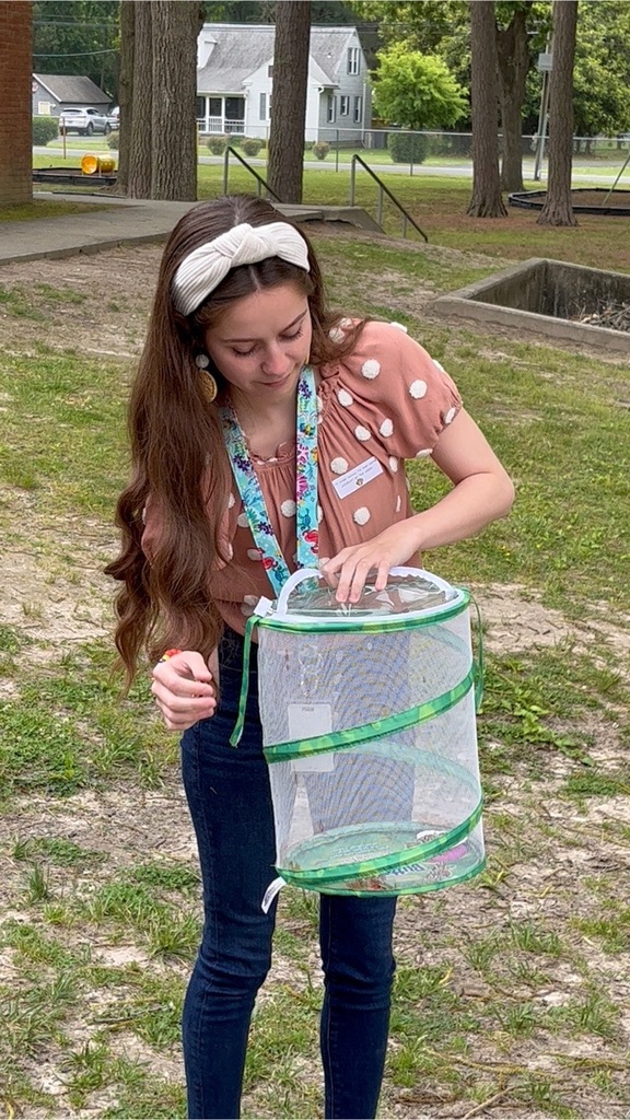 woman holding net